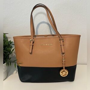 Michael Kors Tote
